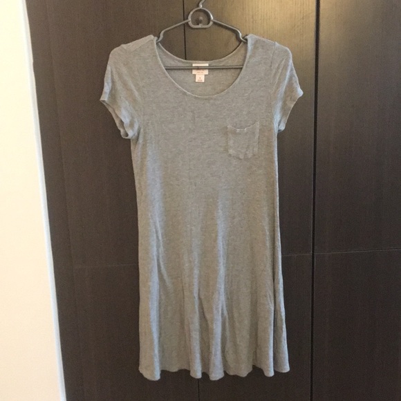 Mossimo Supply Co. Dresses & Skirts - Mossimo grey t-shirt dress